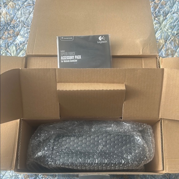 Logitech Speed Force GameCube Pack - Black - Picture 5 of 5